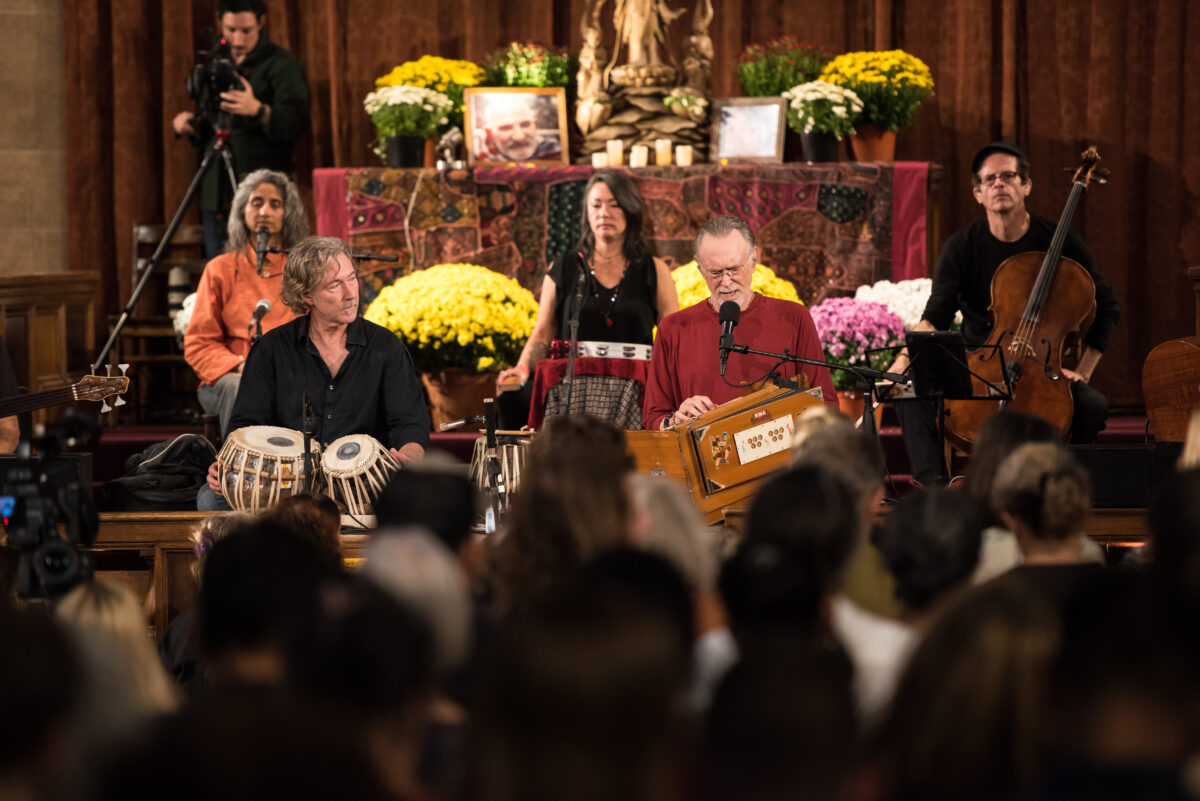 Krishna Das performing